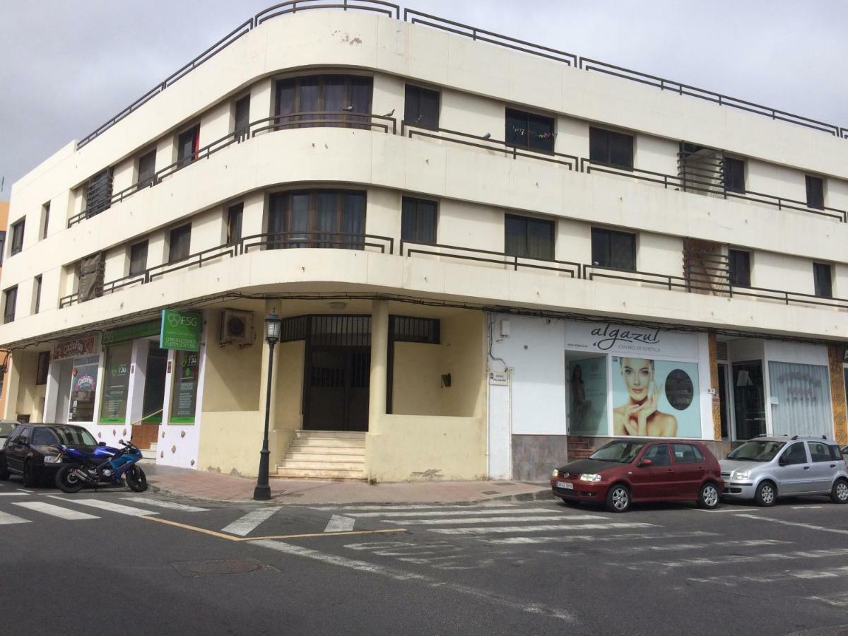 Marina House Corralejo Center Apartment Bagian luar foto